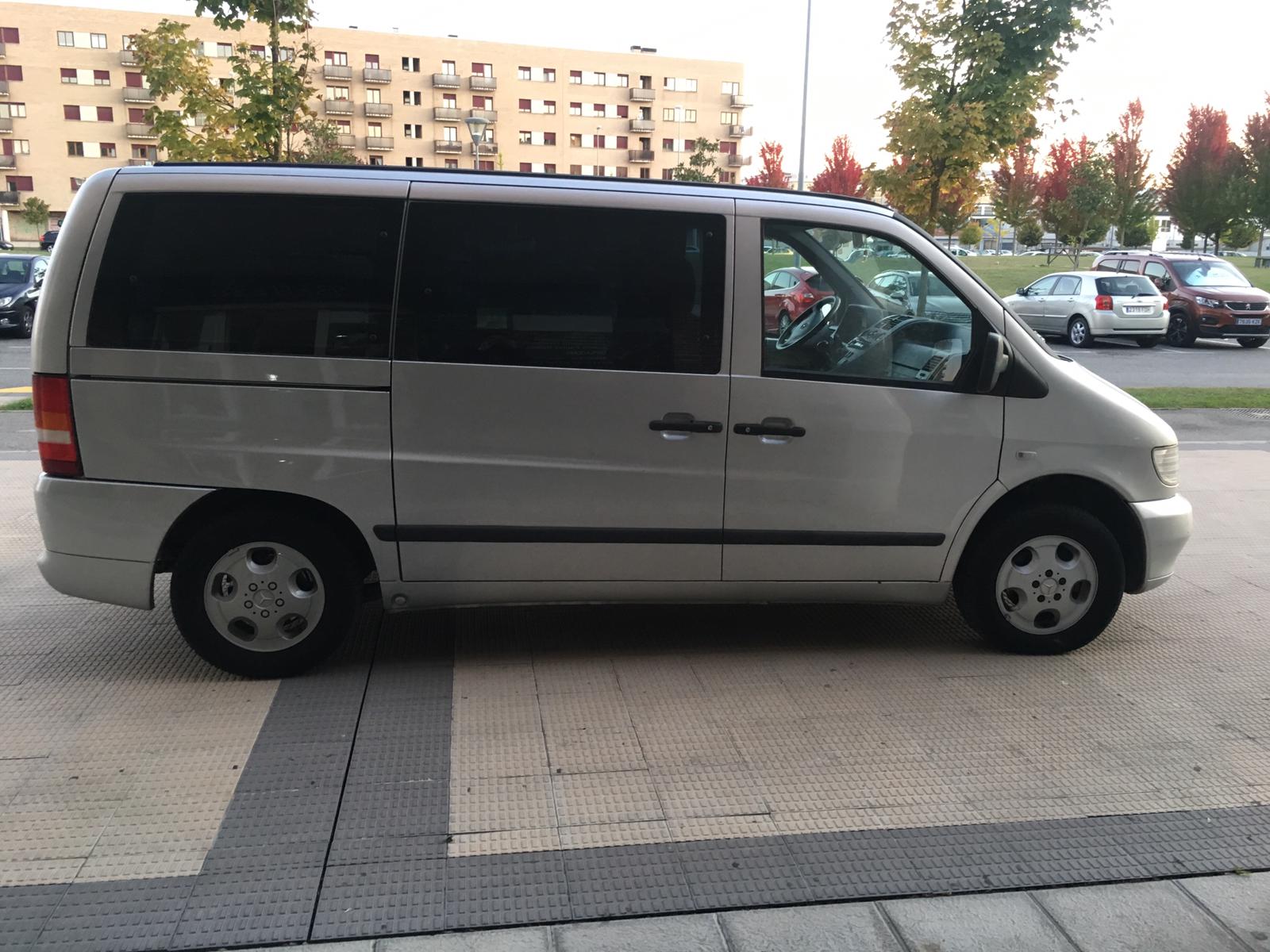 Mercedes vito, turismo de 7 plazas, asientos traseros abatibles en cama-ad-promo-imagen