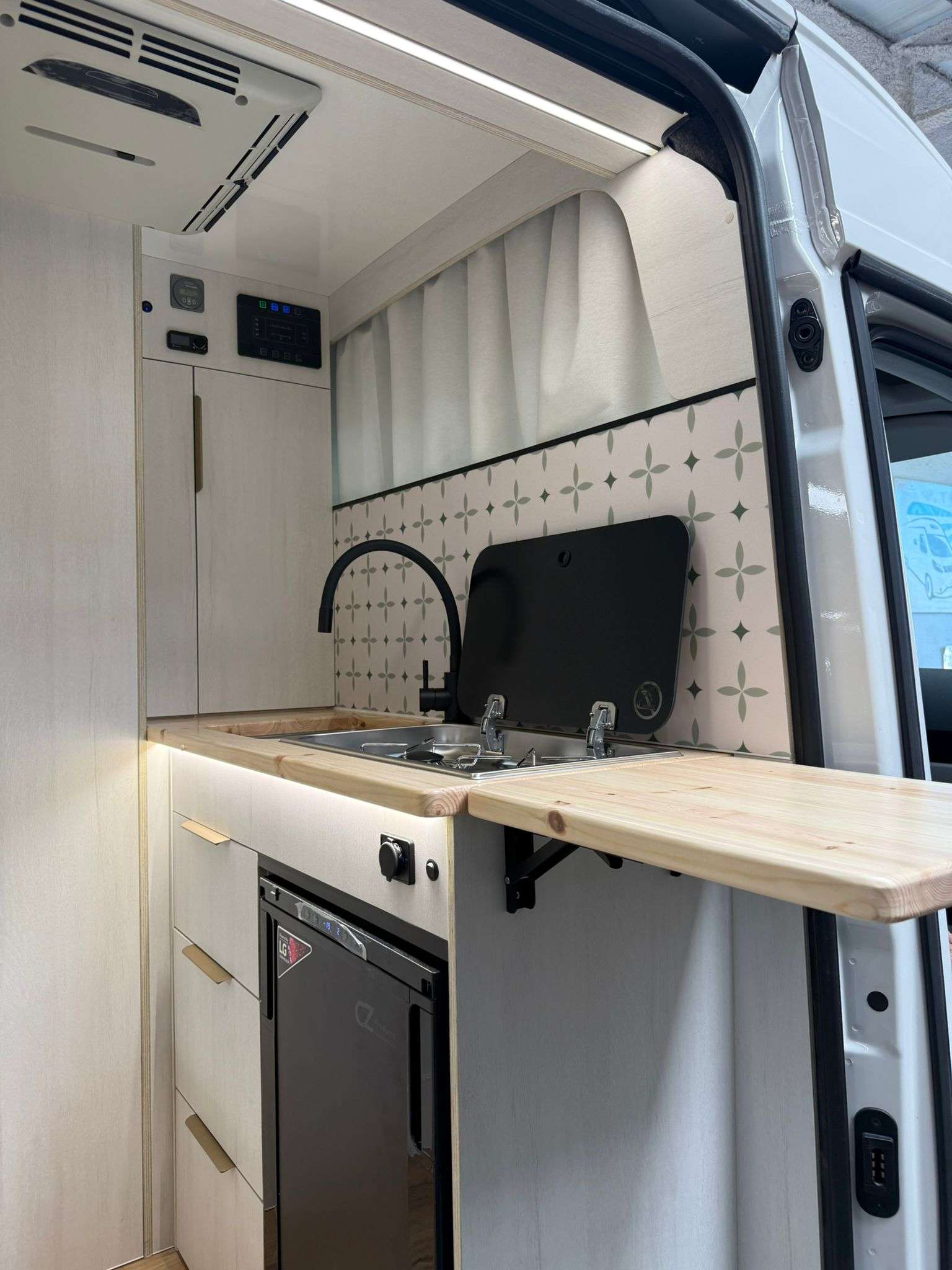 Crea tu Camper - foto 2